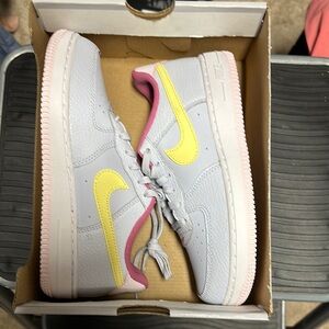 Nike Air Force One and football Gray and citron Tint
